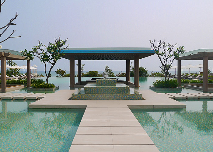 ベトナム不動産「FLC Quy Nhon Beach & Golf Resort」ビーチクラブ・プール写真